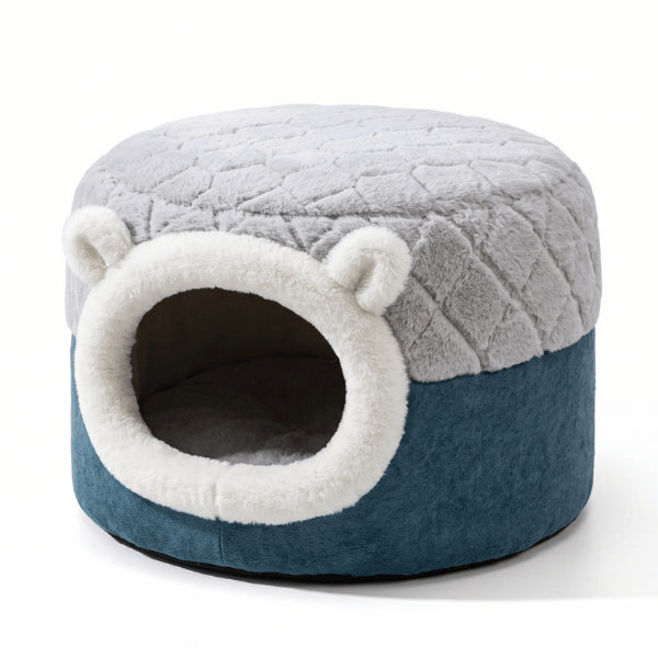 Cachette chat compacte en peluche courte avec entrée arrondie et base stable