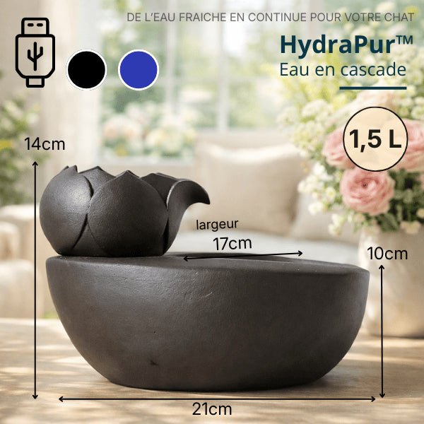 Fontaine chat céramique noire 1,5L avec dimensions détaillées, design lotus rond et alimentation USB – HydraPur™
