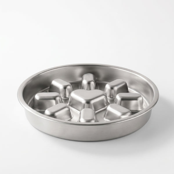 Gamelle antiglouton chat inox hygiénique à design moderne posée sur table pour une alimentation lente