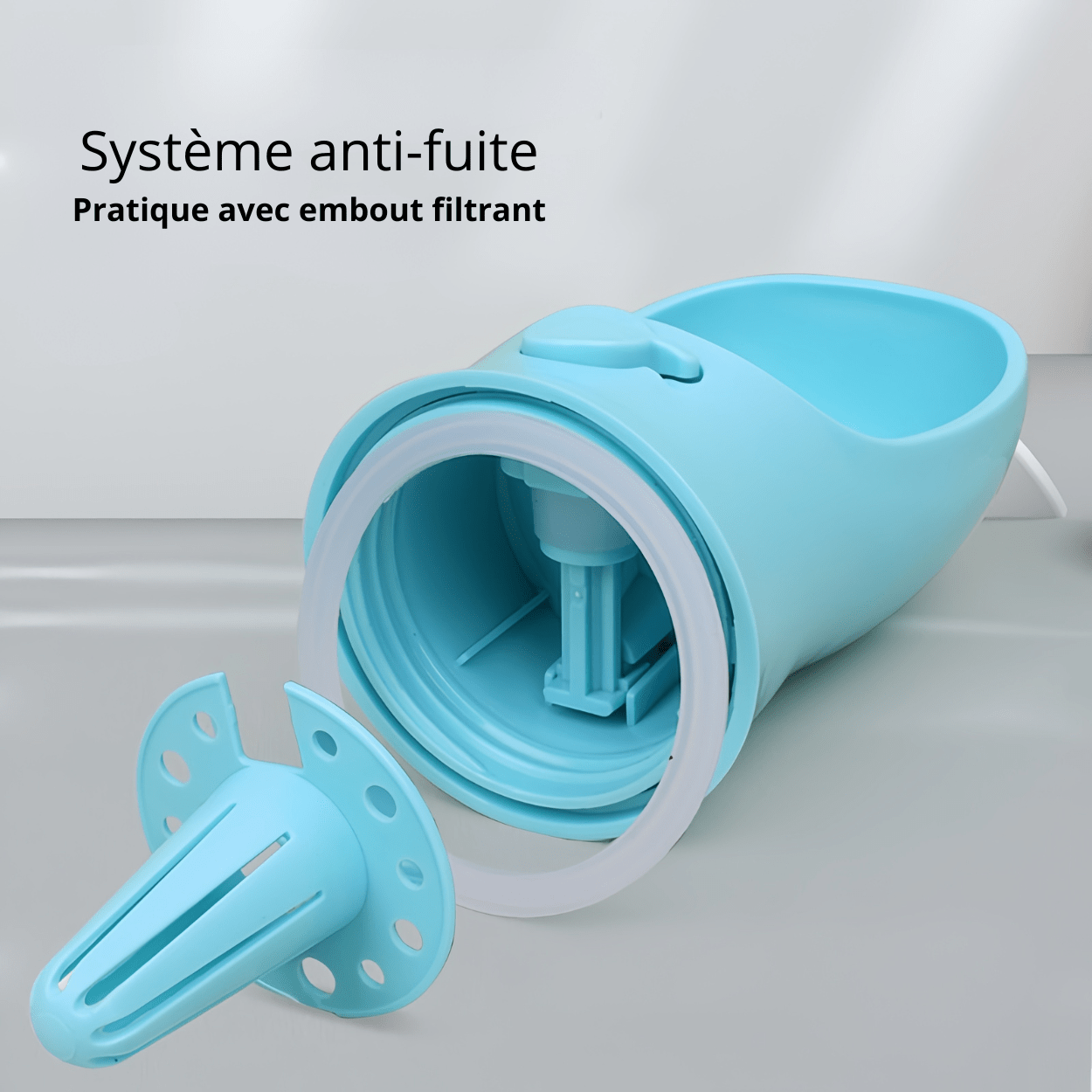 Gamelle chat portable bleu couvercle avec joint système antifuite pratique embout filtrant - CroqPocket™