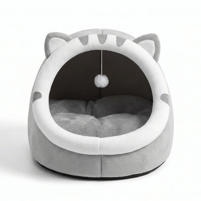 Maisonnette pour chat grise avec couchage moelleux et entrée large pour repos quotidien