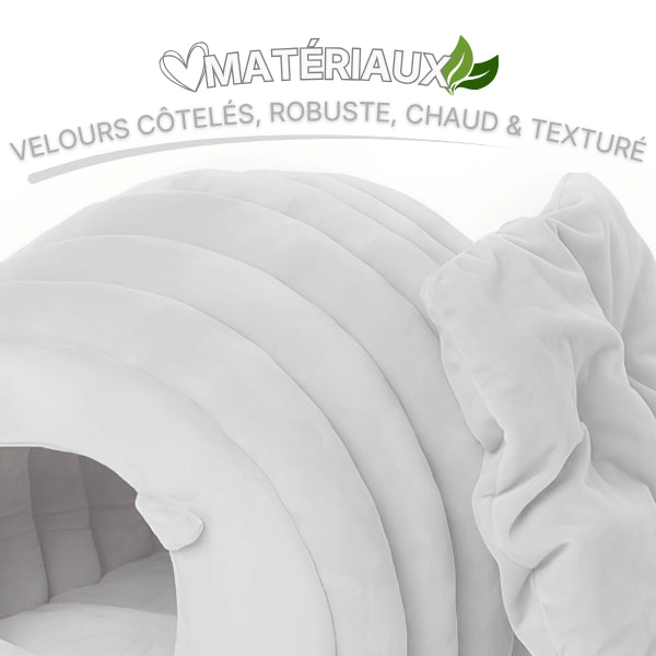 Niche chat en velours côtelé doux offrant chaleur confort et isolation thermique optimale